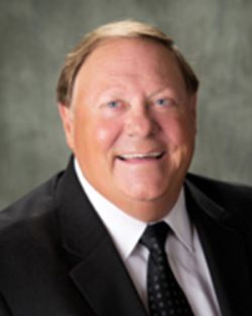 Douglas Leach
