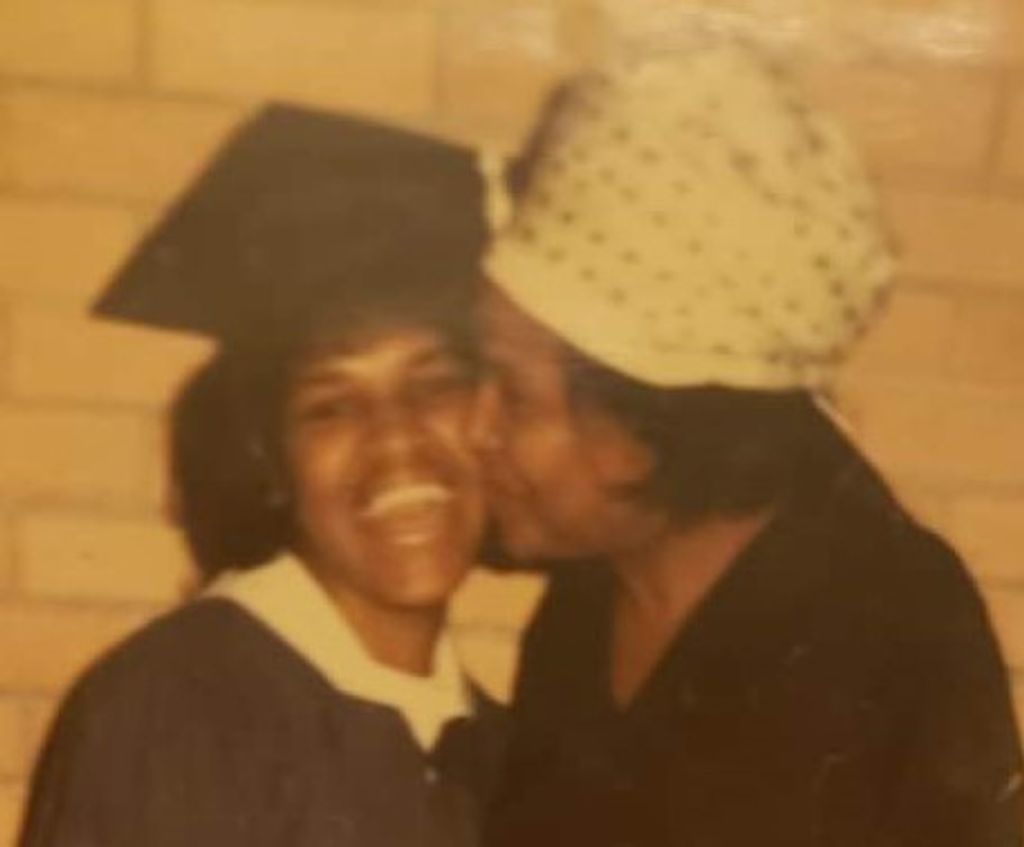 Dorothy "Bibbie" Harriatte`