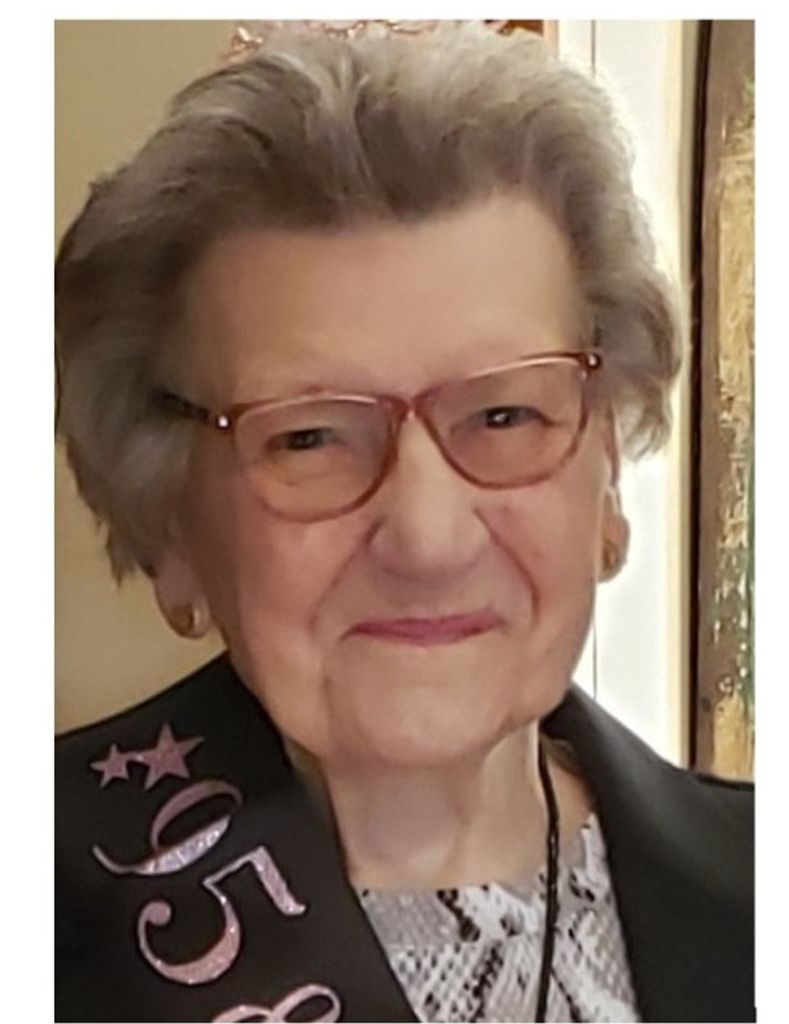 Irene (Ignaczak)  Kordecki Profile Photo