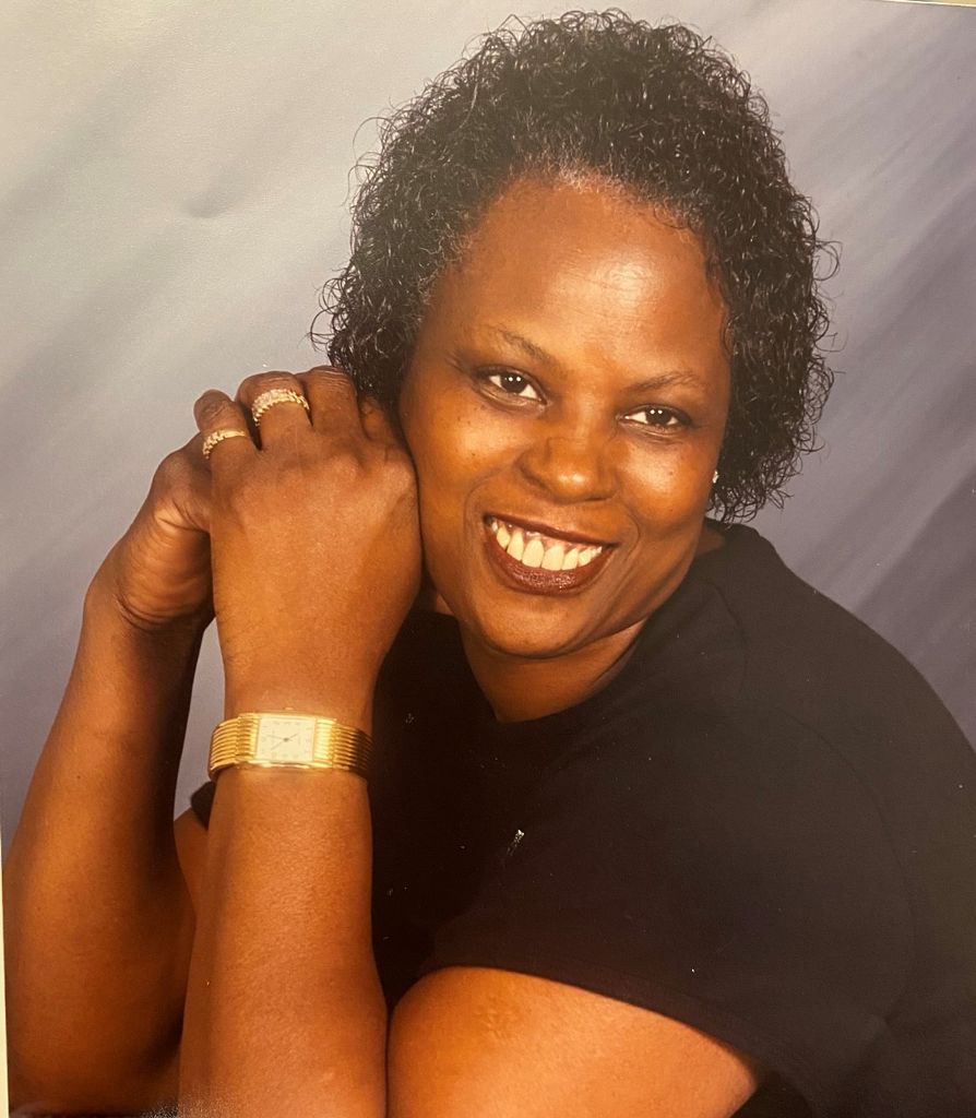 Elaine Foster Profile Photo