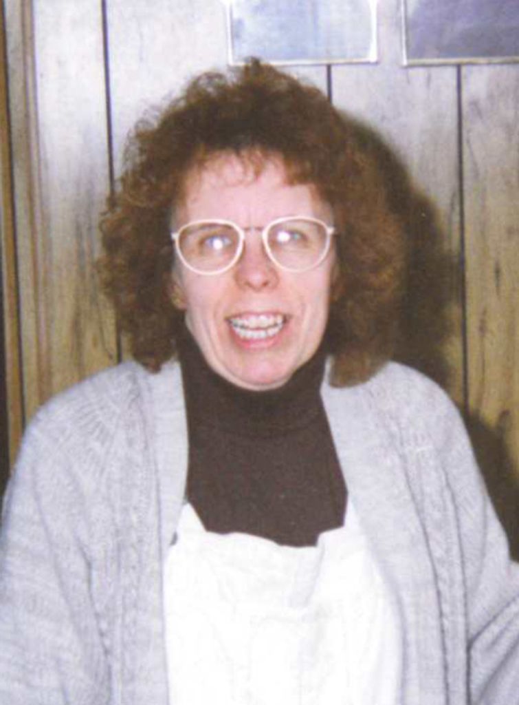 Holly (Pieske)  Petersen Profile Photo