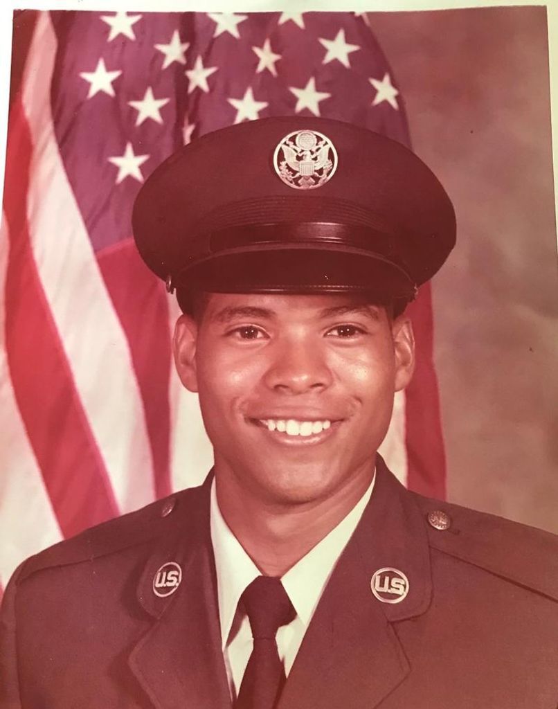 Winston Lee Hunt Jr. Profile Photo