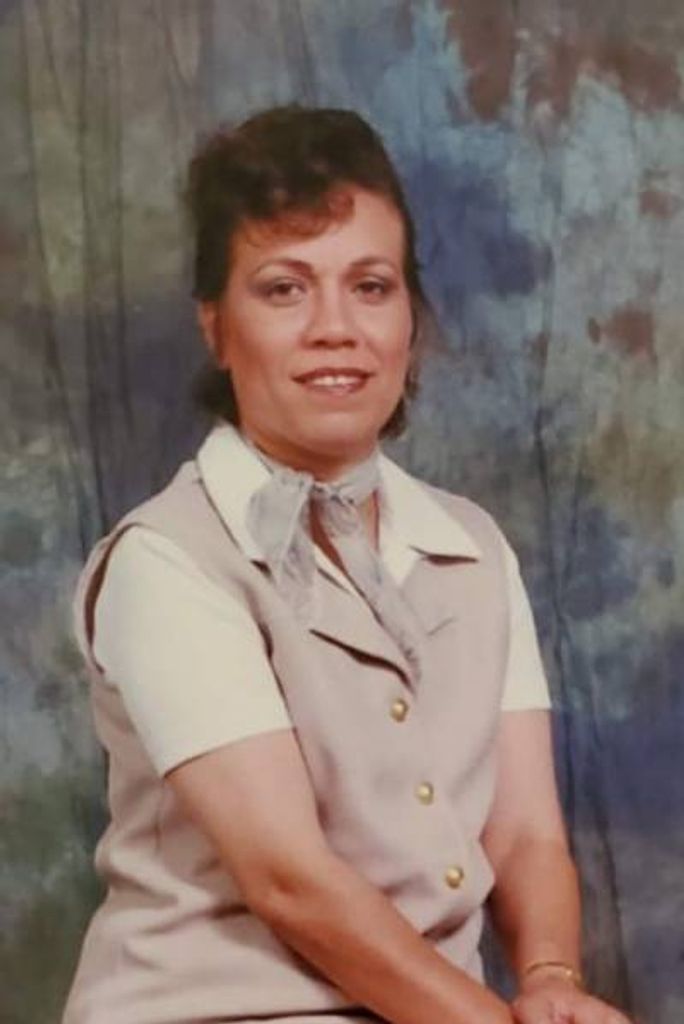 Amelia Mercedez (Gomez)  Navarro Profile Photo