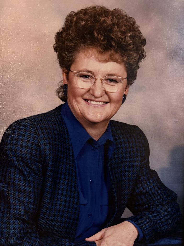 Frances Winczura Profile Photo