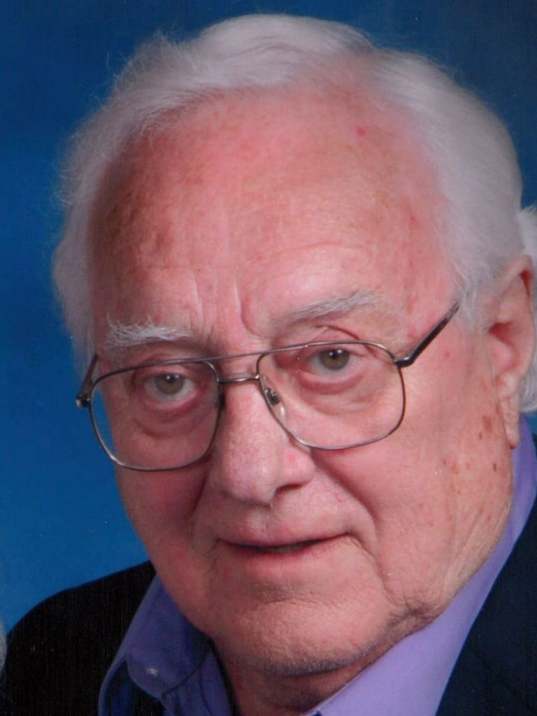 Lynn Vernon Tollefson