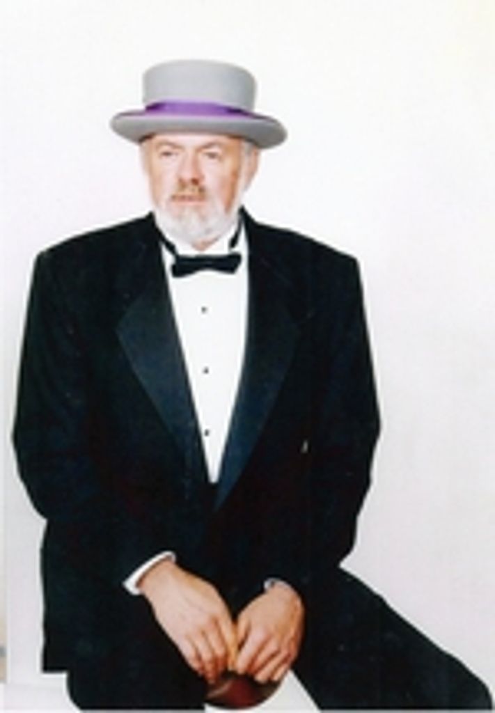 Willard J Dyer