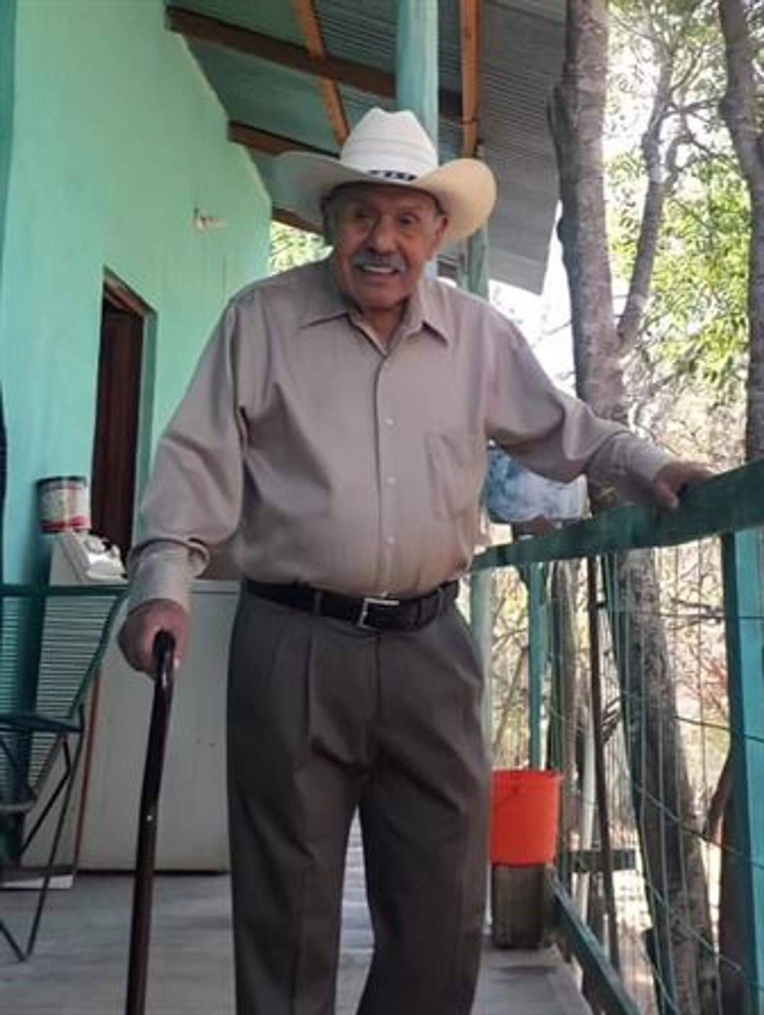 Alejo Izaguirre Saavedra photo gallery image 2 of 148