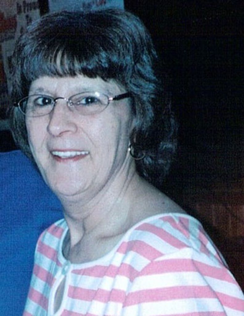 Mary E. (Miller)  Trapani