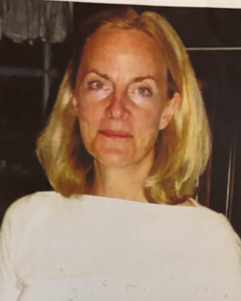 Molly Hoyle Profile Photo