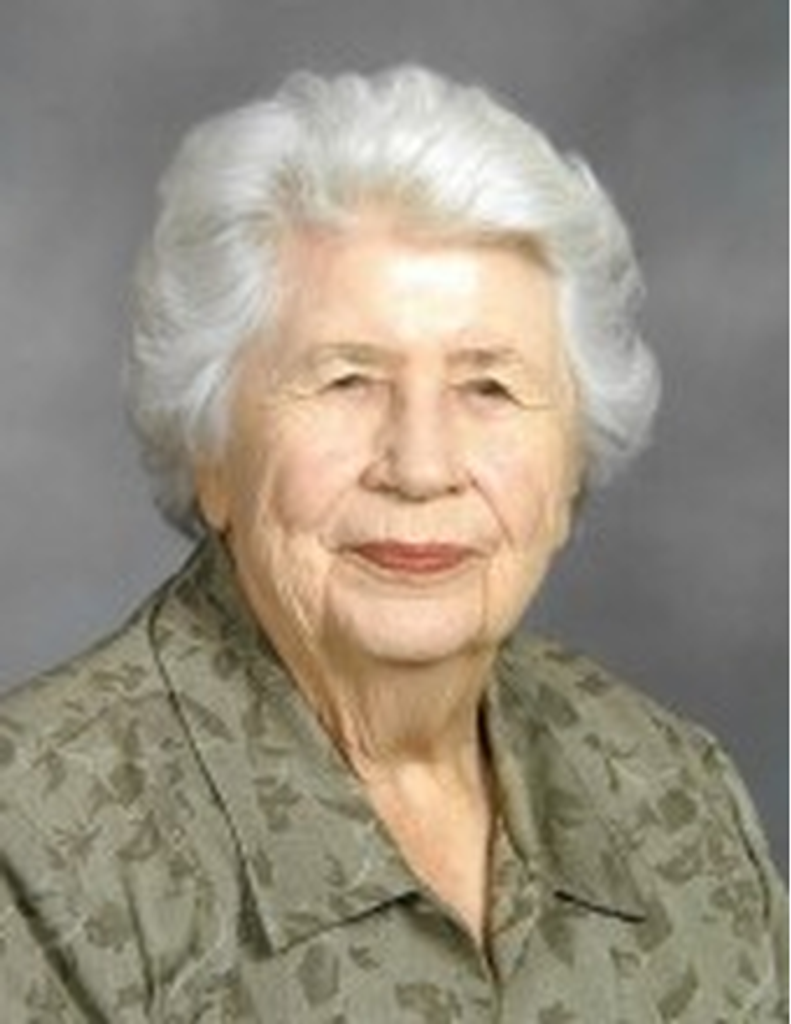 Elma  White Mccommas