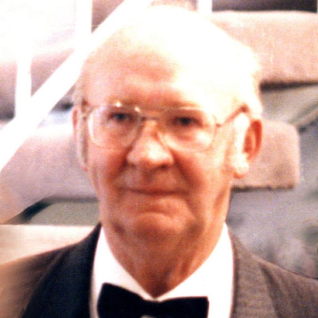 Ralph Lee  Carlson