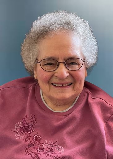Betty Lorain Kusler's obituary image