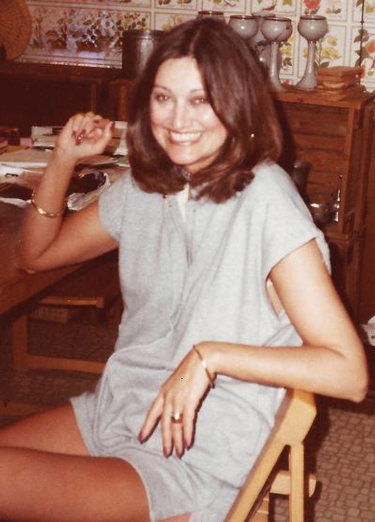 Glenda Lynn Barrett