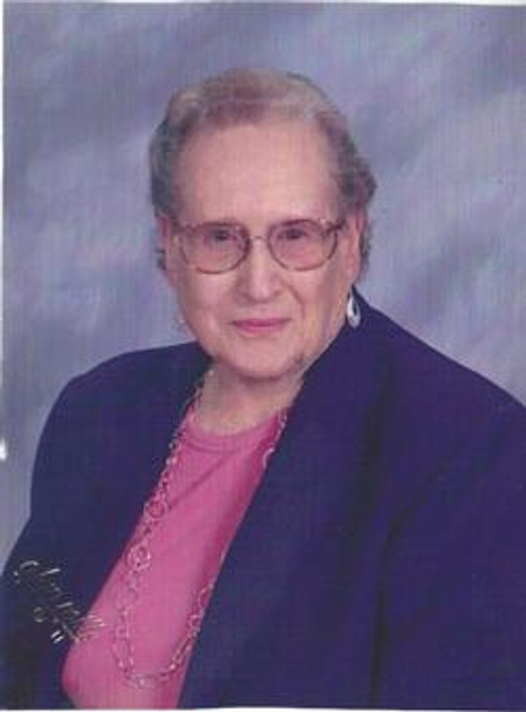 Louise Page Profile Photo