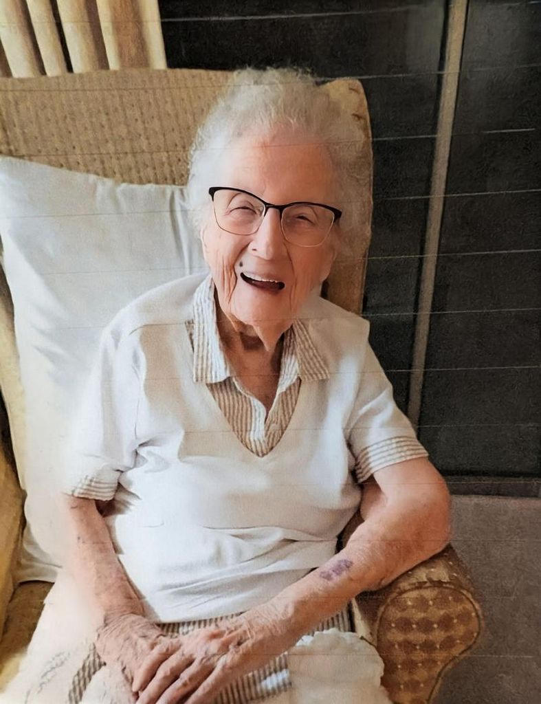 Dorothy Elizabeth Lawson