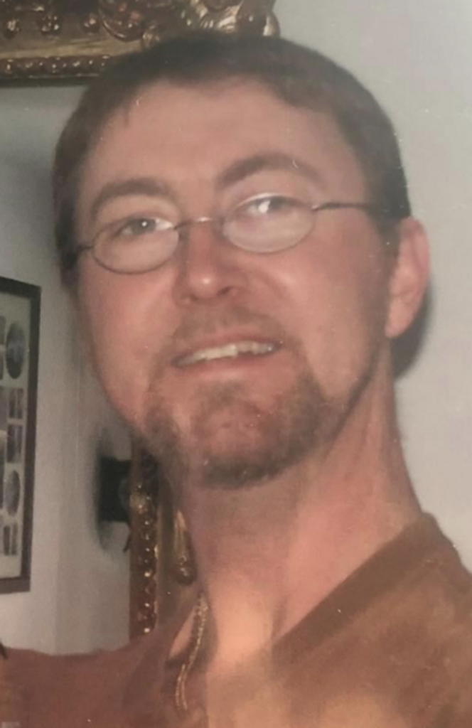 Eric Wade Hutchinson Profile Photo