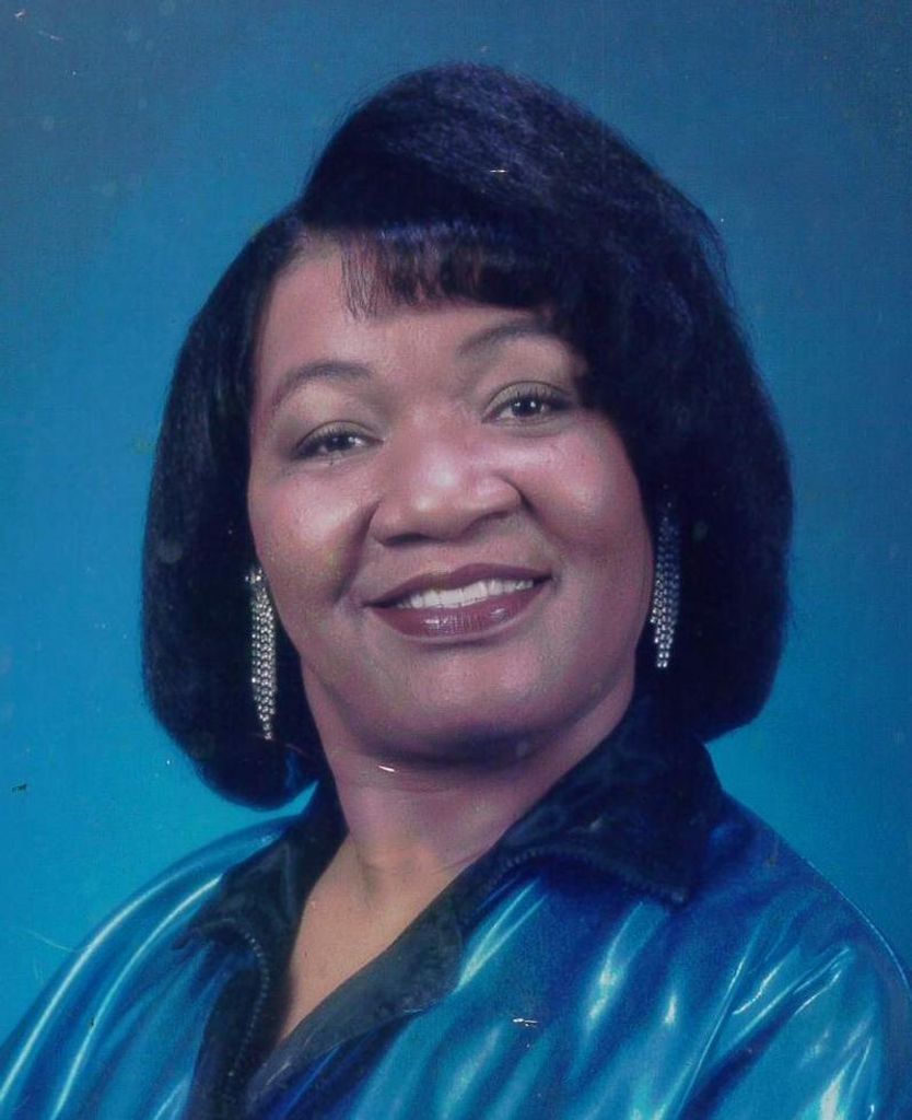 Gwendolyn Laverne "Shug" Jones Profile Photo