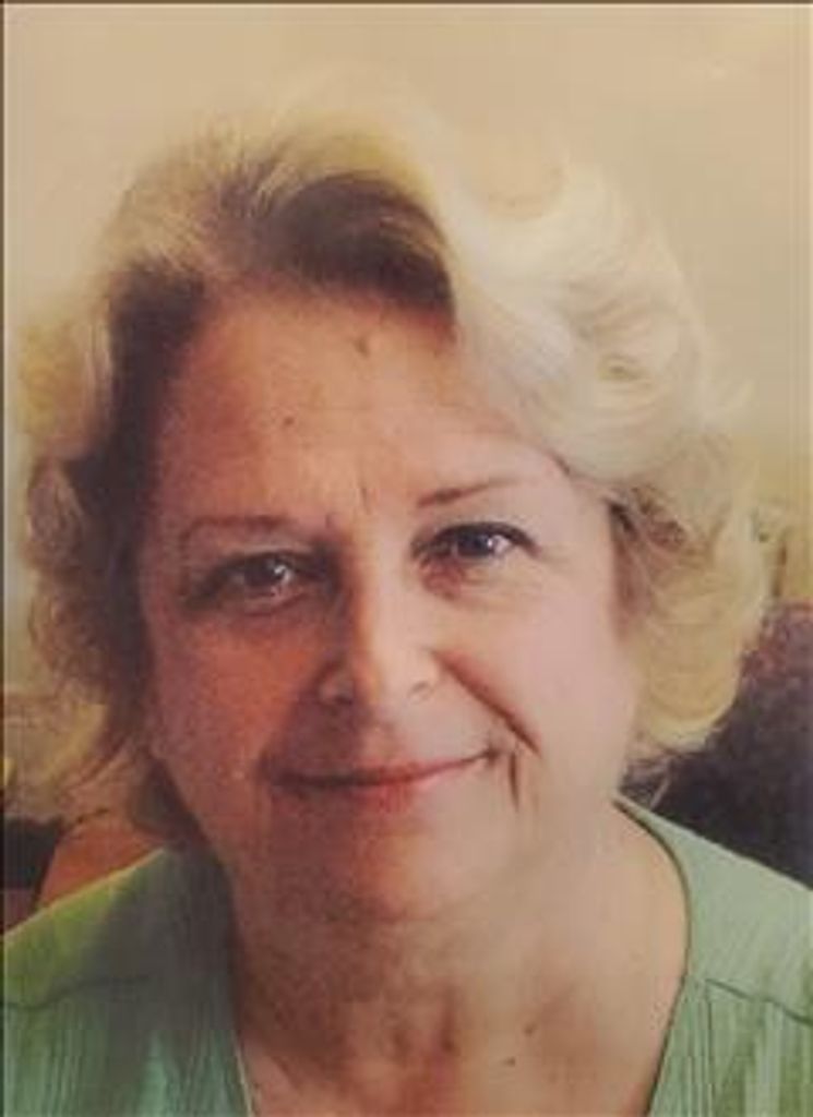 Cathy Rollo Earnhart