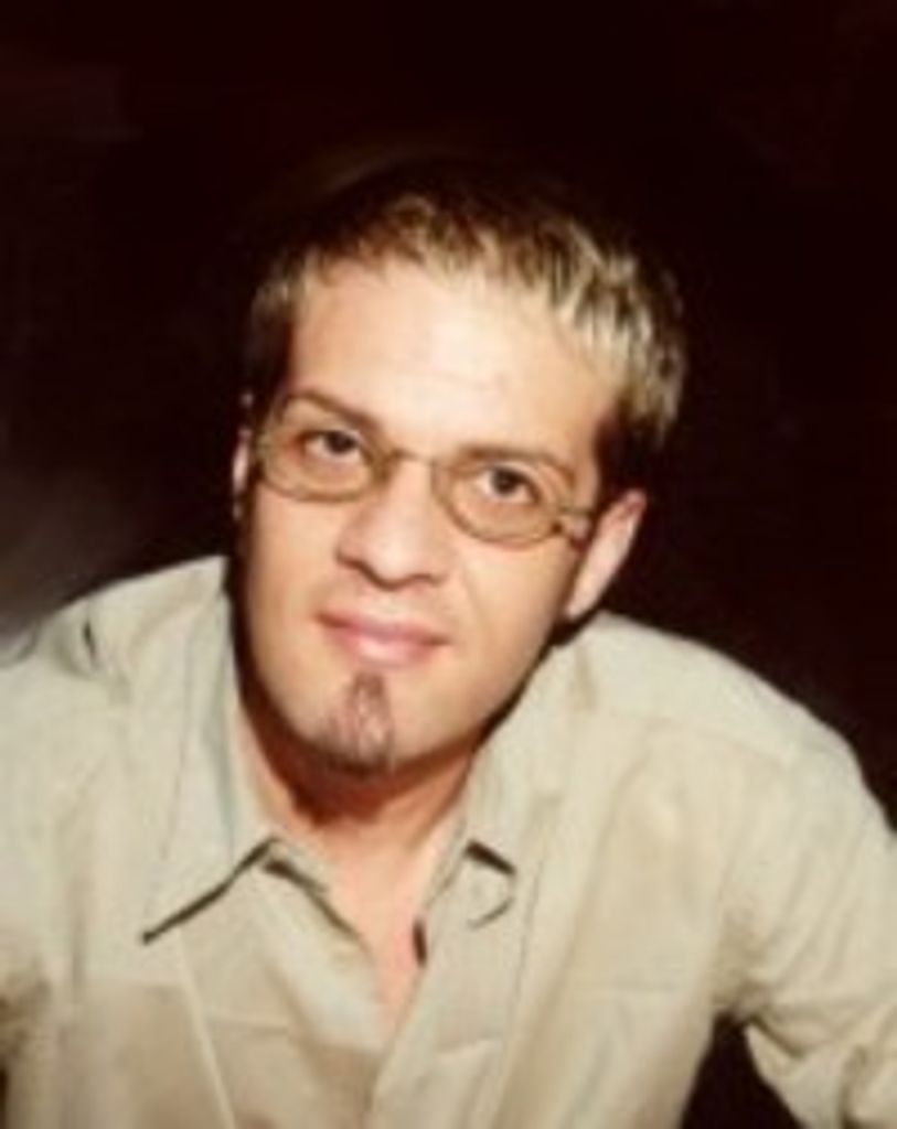 Travis Smith