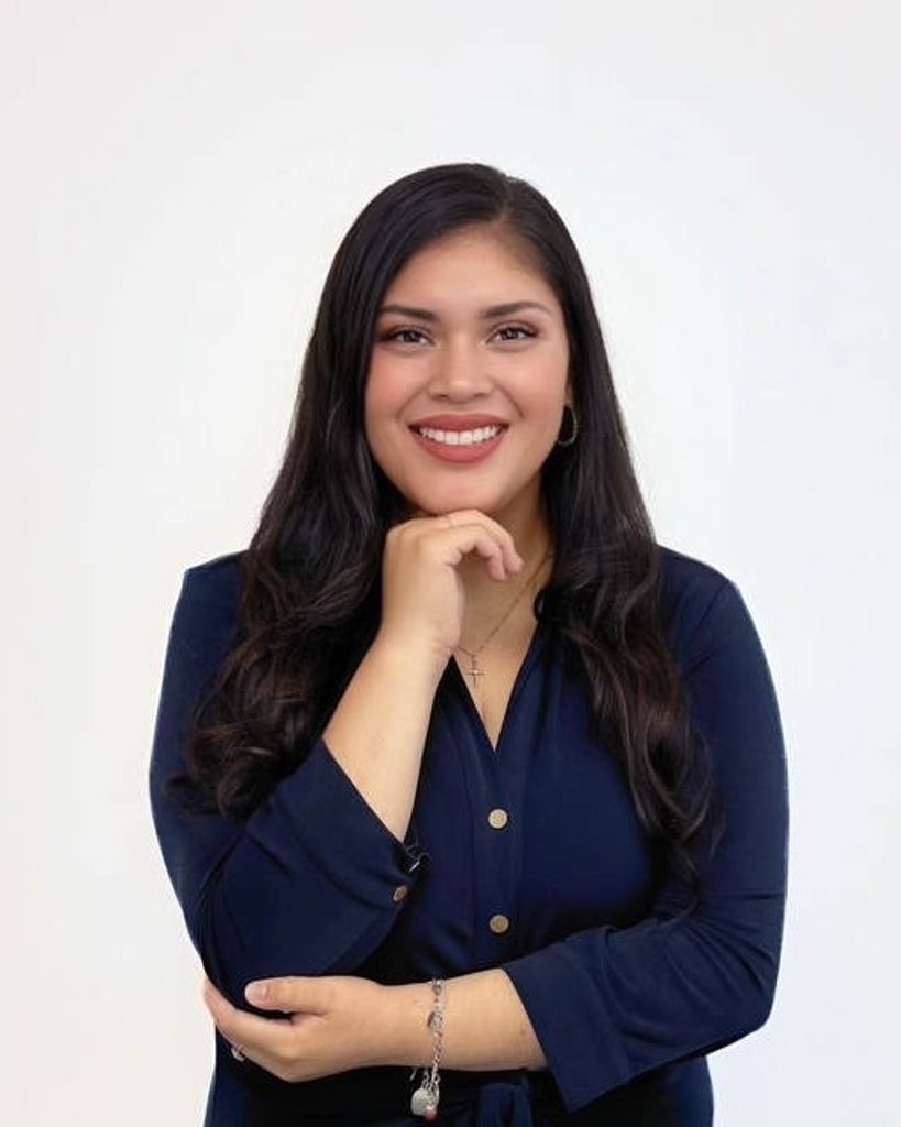 Laura Cartagena Profile Photo