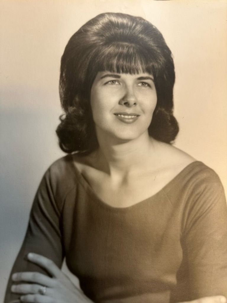 Iris Estella Smith Profile Photo