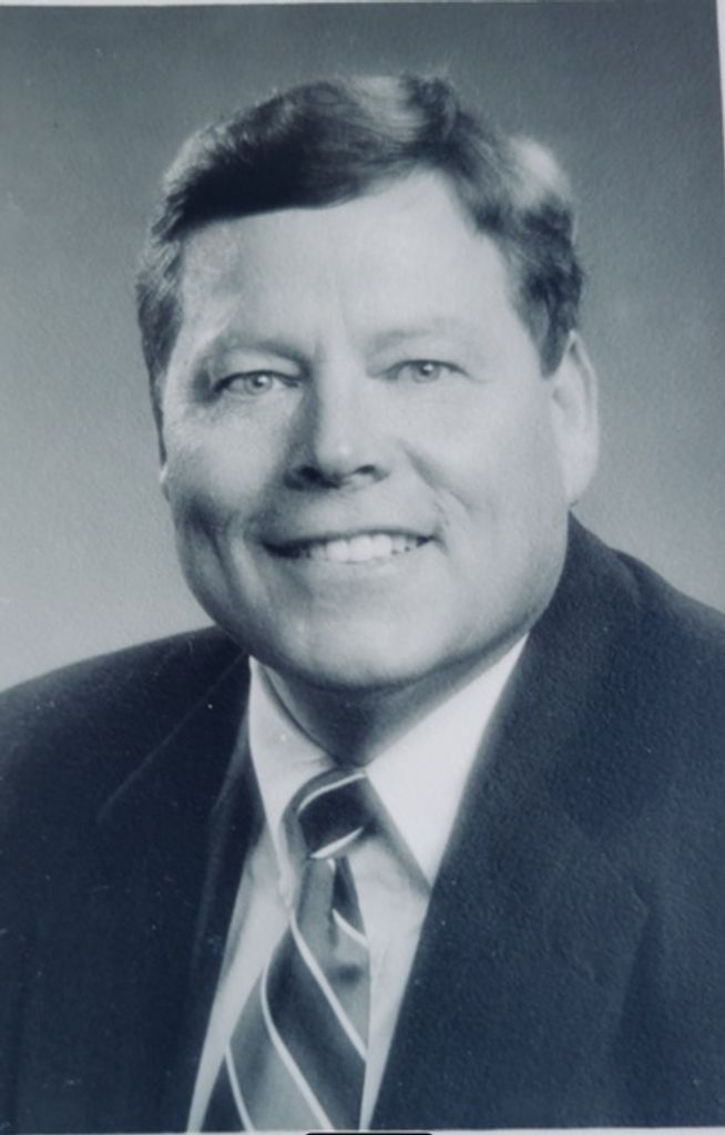 Leland J Anderson Profile Photo