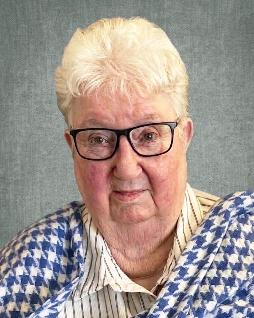 Vivian VanDeveire