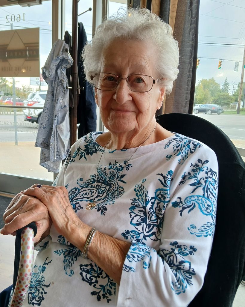 Phyllis Jean (Robertson) Owens