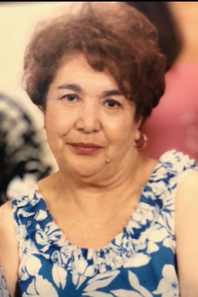 Irma Carrete De Mena Profile Photo