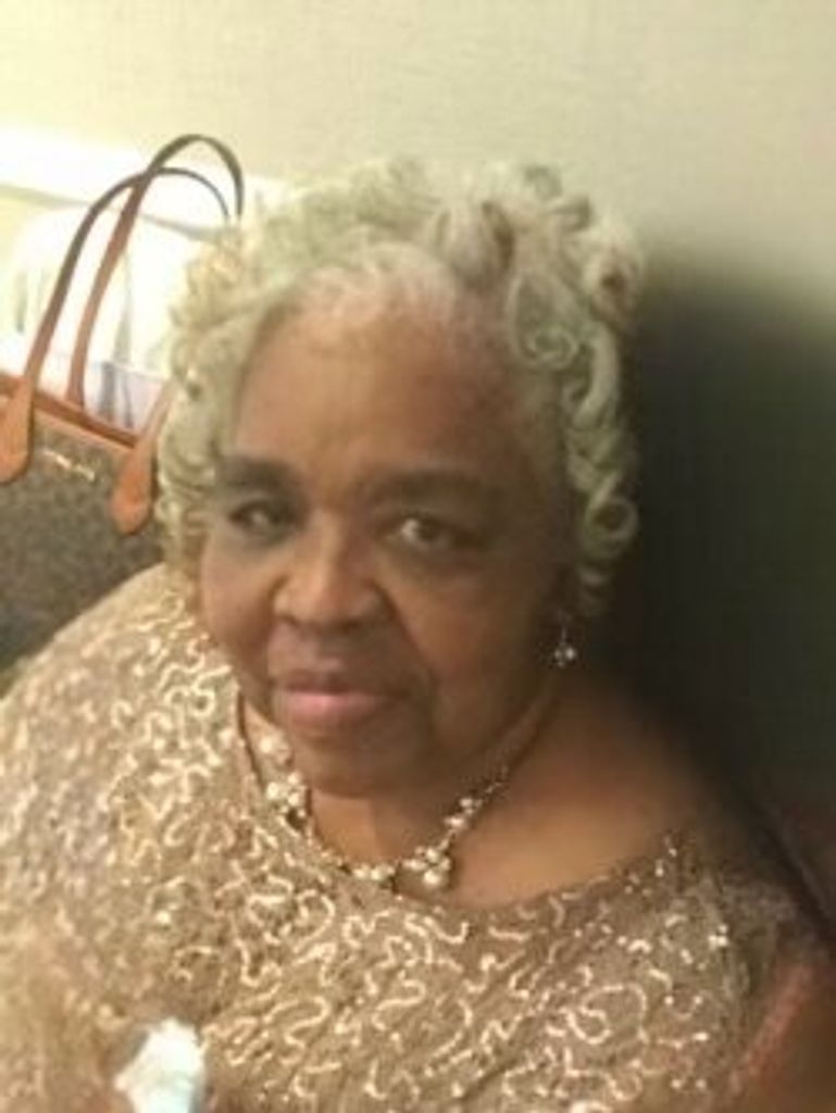 Carolyn Garland Profile Photo