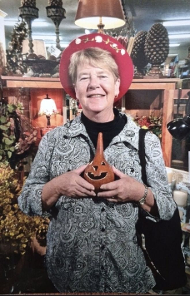 Sandra Hohmann Profile Photo
