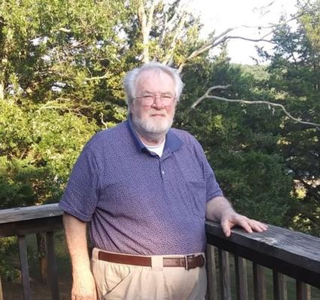 Thomas Dwyer Profile Photo