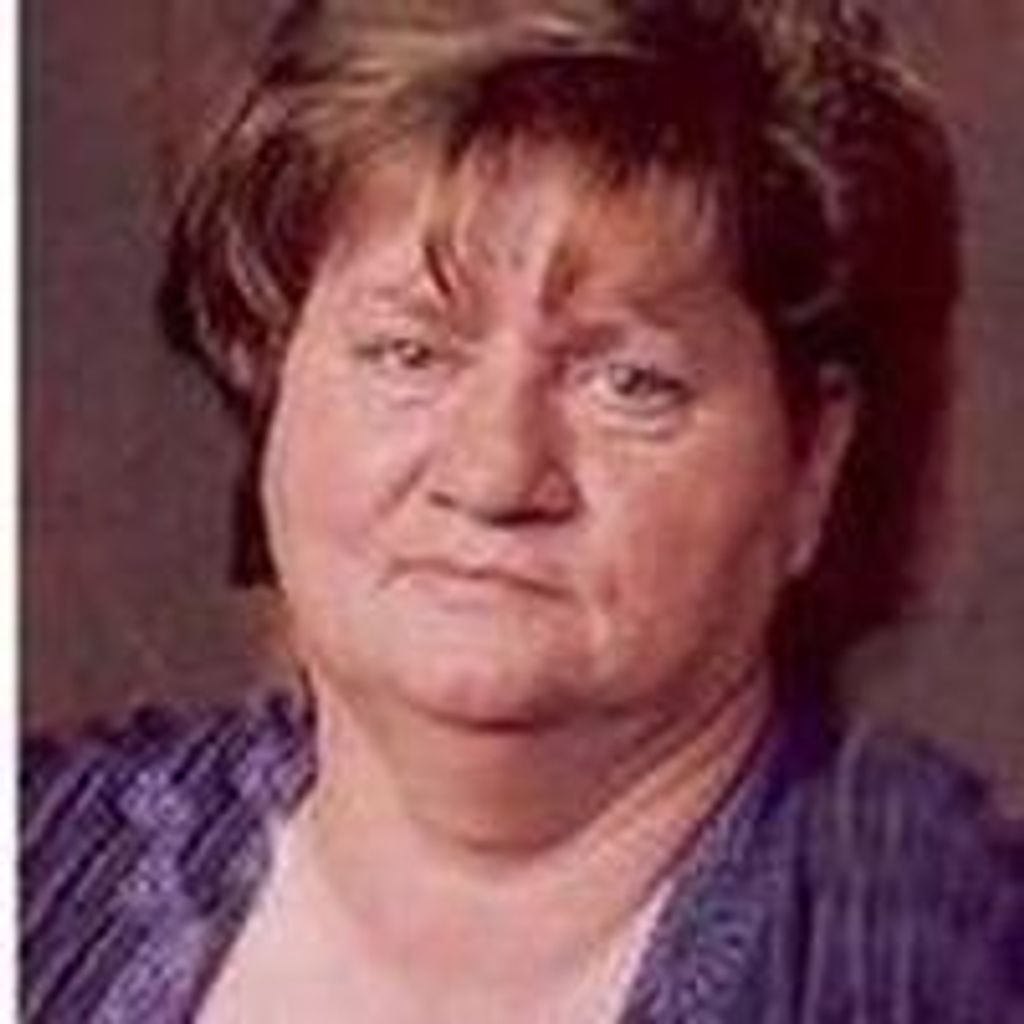Carolyn F Porter