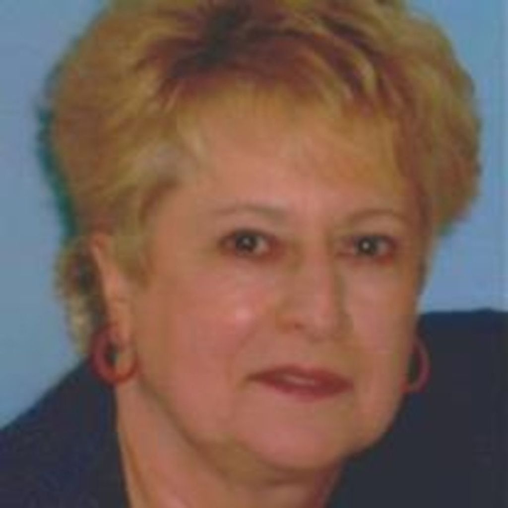 Mrs Phyllis M. Jones Profile Photo