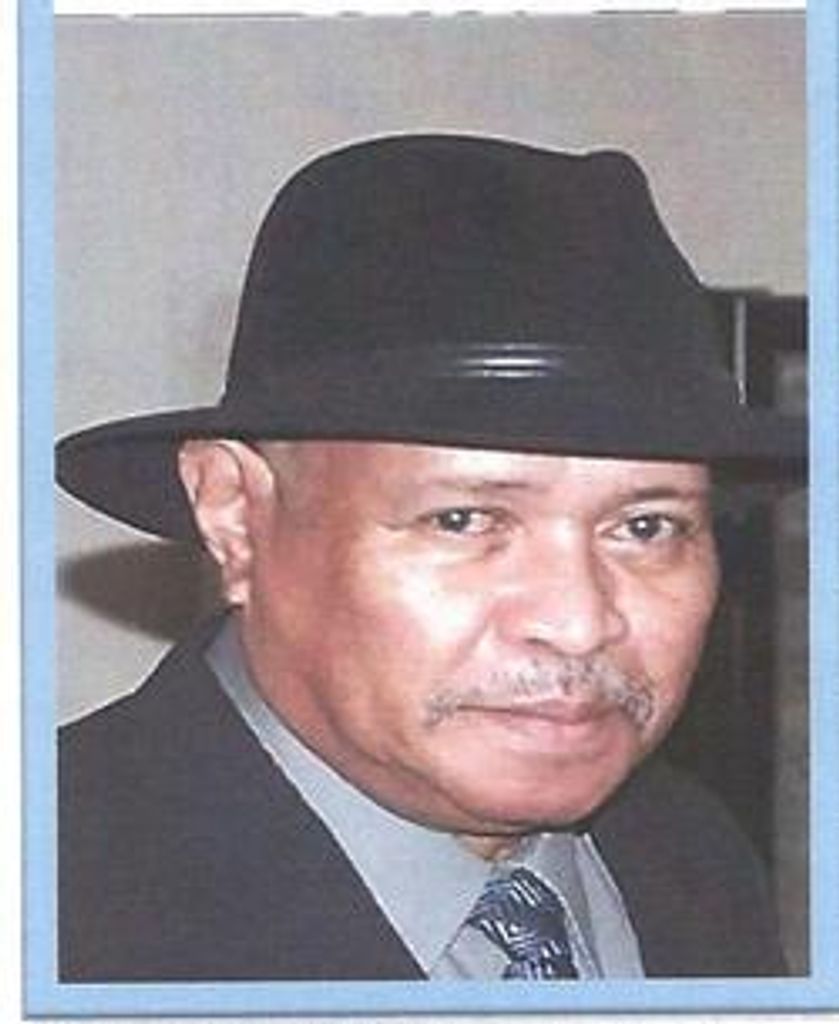 Teddy Nyrone Moore Profile Photo