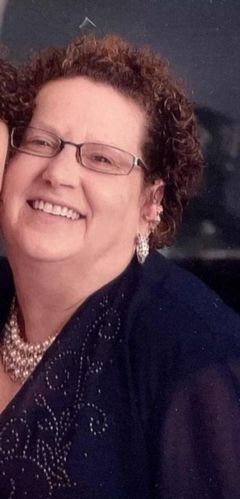 Lynneen A. Gutherman (Nee Reichardt)