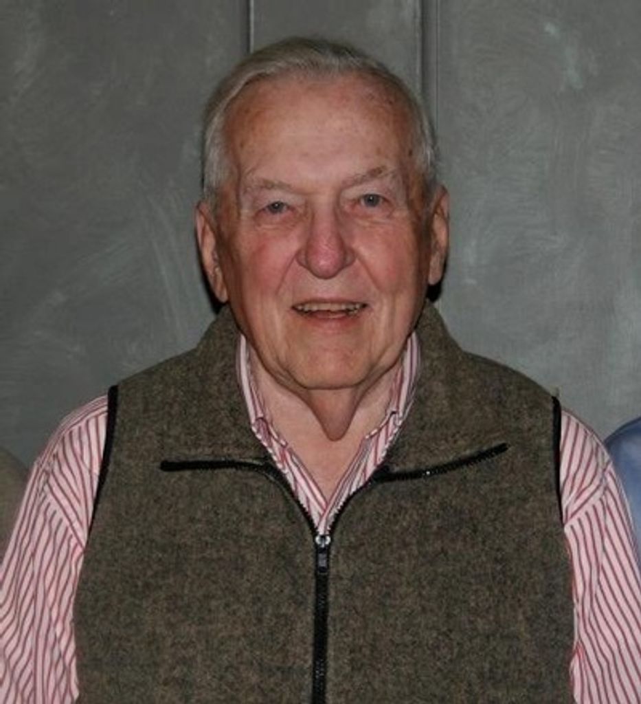 Paul Thomas Veillette Profile Photo