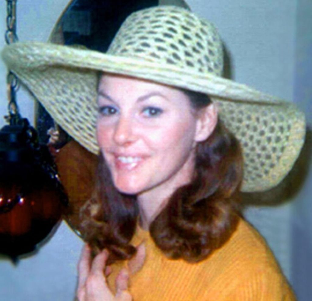 Brenda Lou (Ellis)  Winkler