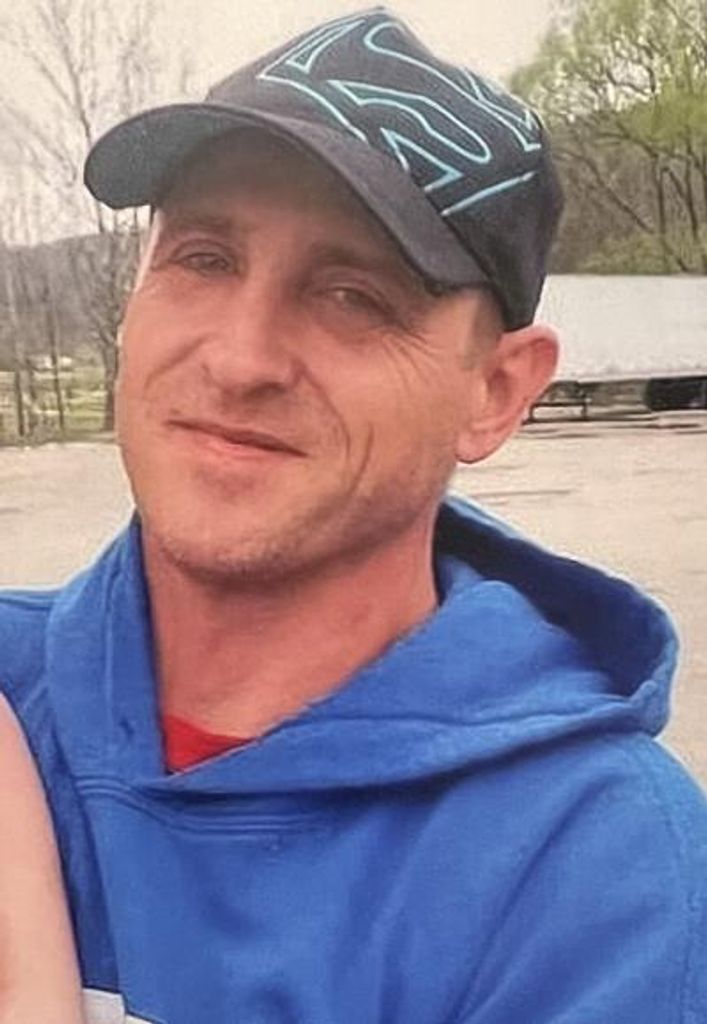 Charles Lester Julian, Jr. Profile Photo