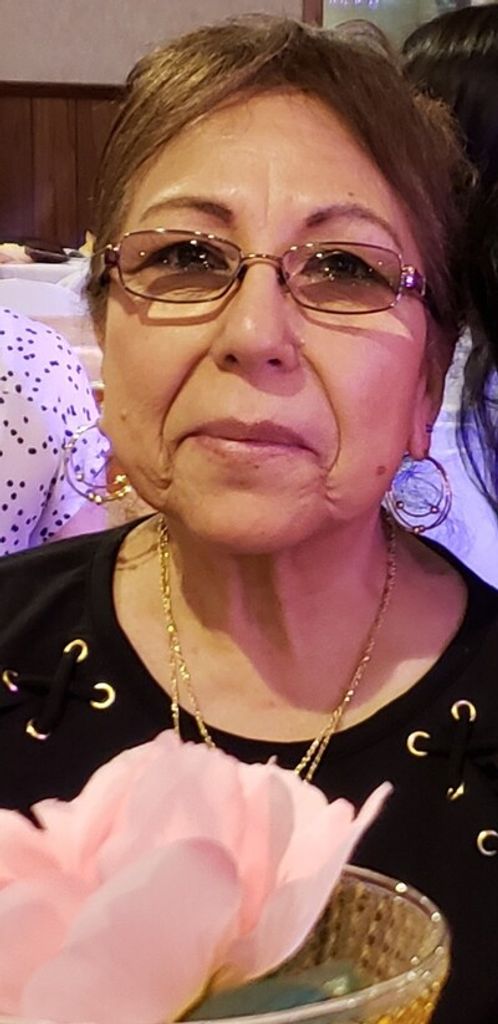 Dora Alicia Muniz Profile Photo