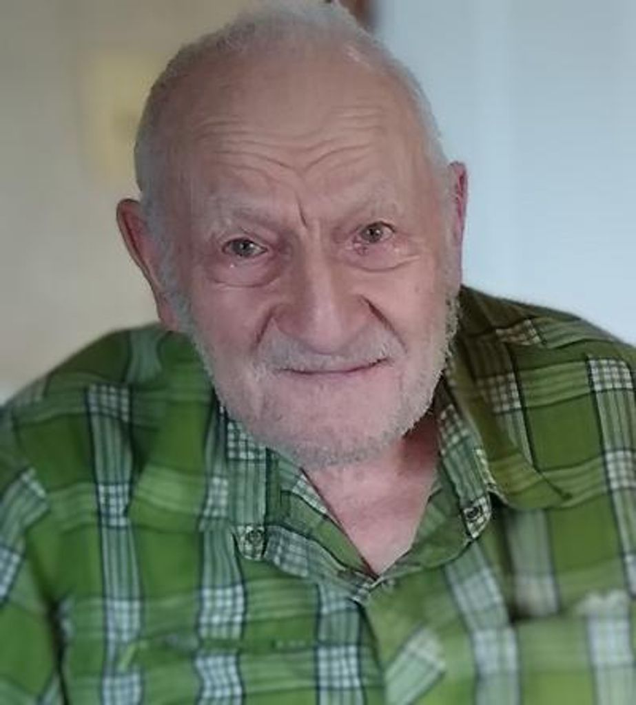 Everett Jones Profile Photo