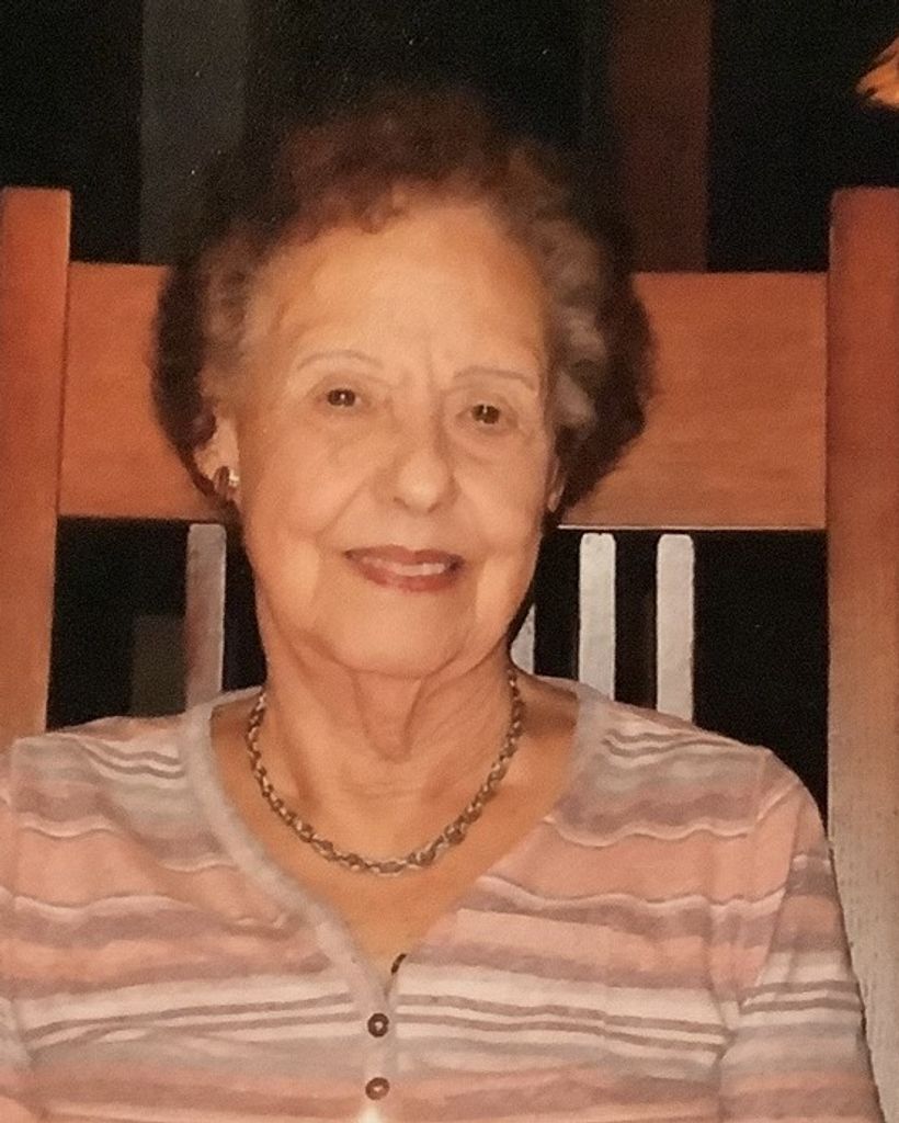 Lillian Grace McLachlan