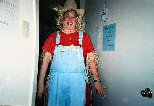 Anna Marie Radde photo gallery thumbnail 30 of 142