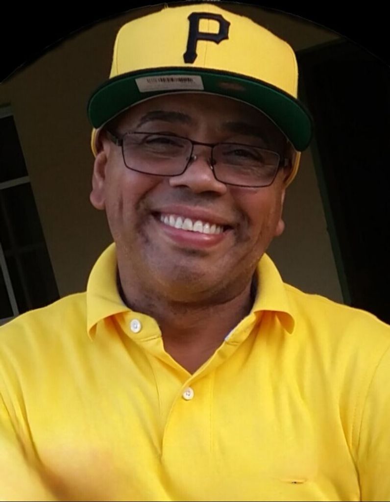 Guillermo Santos Profile Photo