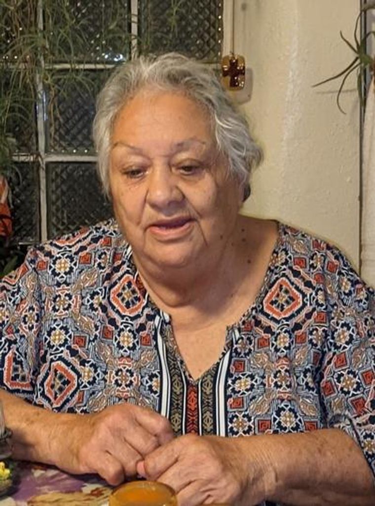 Anna Lee Flores Profile Photo