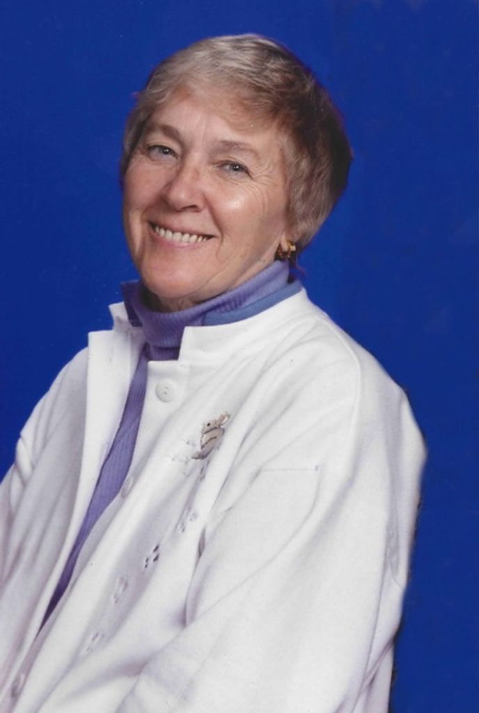 Bette Eknes Profile Photo