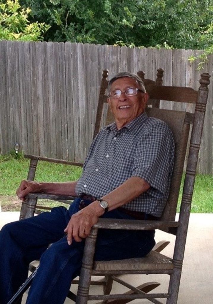 Juanito (John) Aquino