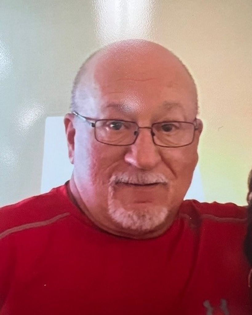 Michael Dale Wigginton Profile Photo