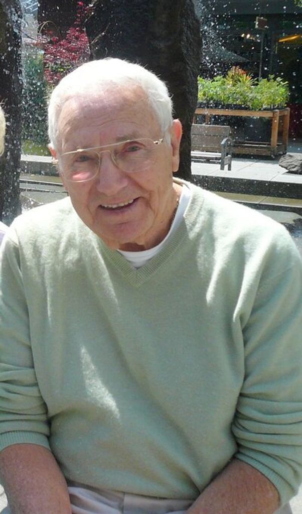 Thomas Griffin Jackson Profile Photo
