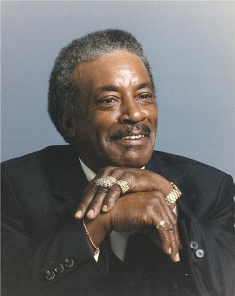 Paul Linton Simien Profile Photo
